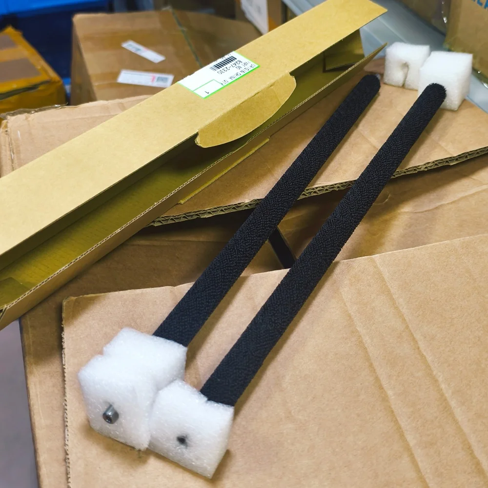 

AD042038 B065-2347 B247-2330 Drum Cleaning Brush for Ricoh MP 7500 7502 8000 8001 9001 9002 5500 6000 6001 6002 6500 7000 7001