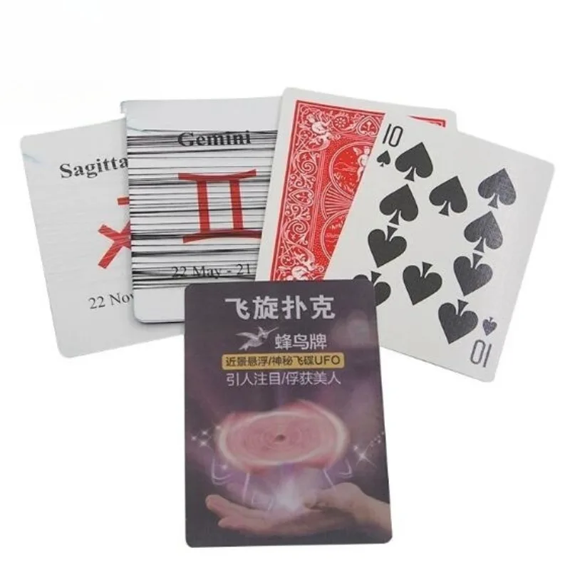 Truco de cartas Hummer del mago Aka, tarjetas de colibrí, primer plano, usando hilo Invisible y cera giratoria, truco de magia flotante