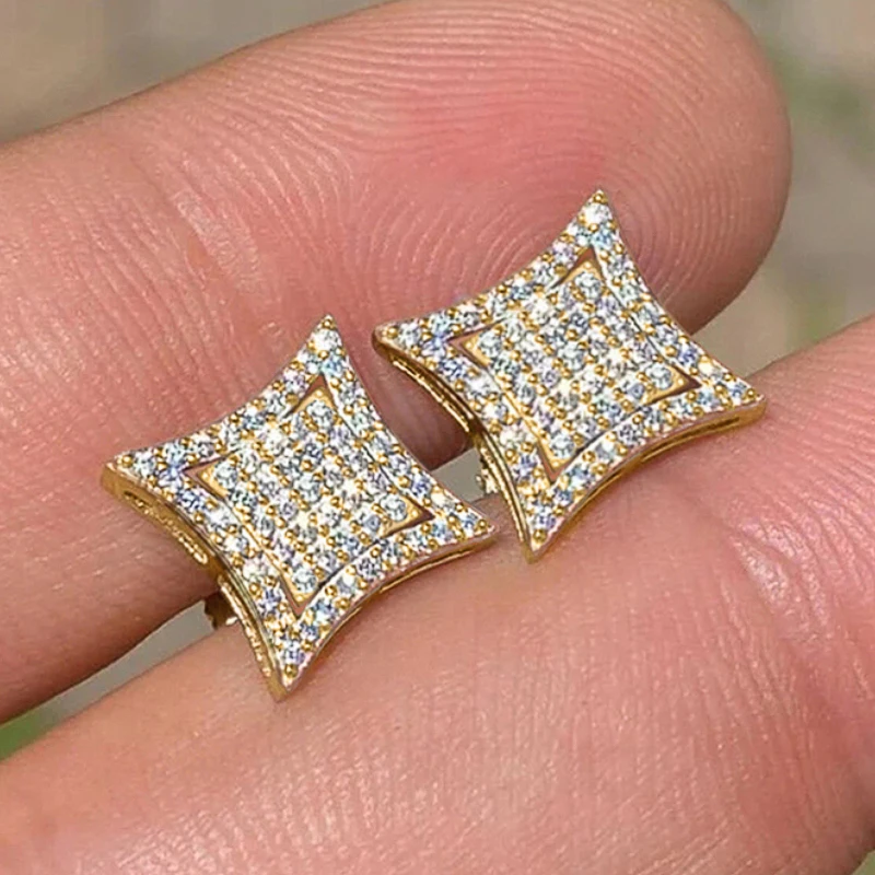 أقراط Huitan بتصميم خاص للسيدات باللون الذهبي مع مجوهرات CZ متألقة للخطوبة وإكسسوارات عصرية متعددة الاستخدامات