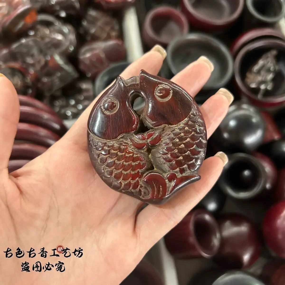 Ox horn Carved Good luck koi fish pisces zodiac Statue Ornaments Craft Gift