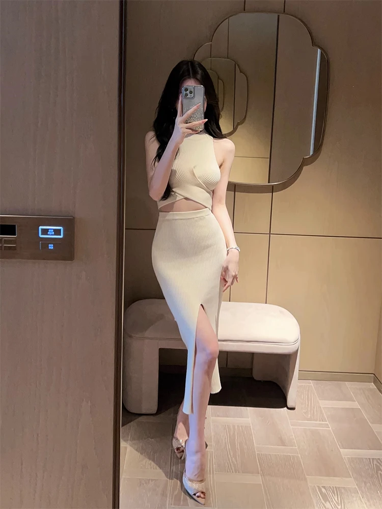 

Striped Knitted Svel Dr Set Women's Autumn Winter Design Hollow out Kardaian Sexy Tight Fit Wrap around Skirt