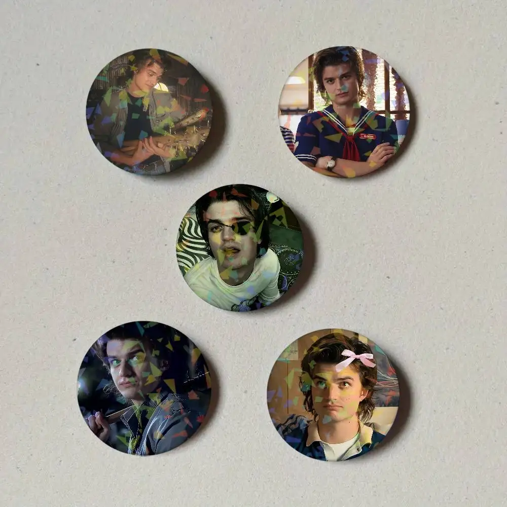 J-Joe S-Steve K-Keery Laser Button Pins Backpack Clothing Decor Brooch Fiction Badge Jewelry Gifts