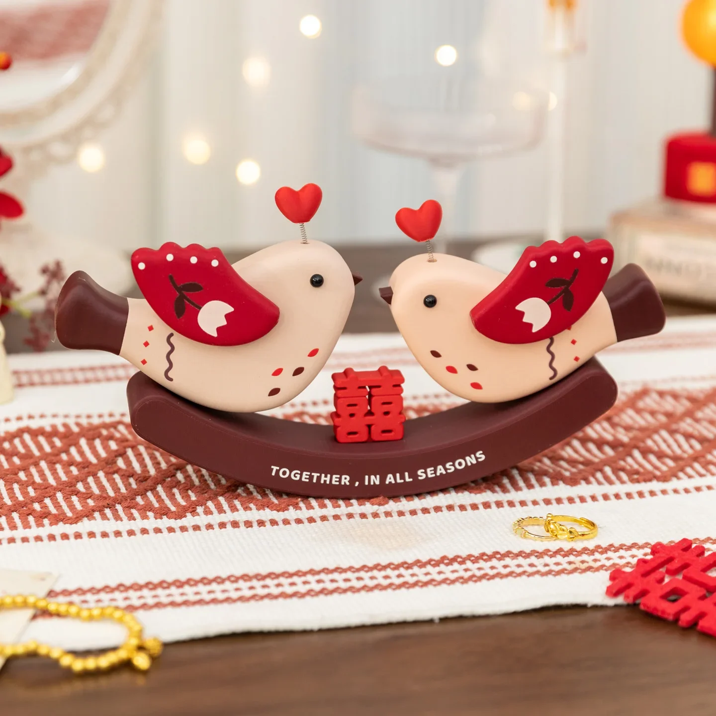 Cute Art Bird-Shaped Seesaw Ornament Swinging Balance Decorative Happiness Figurine Chinese Wedding Home TV Cabinets Decor Gift