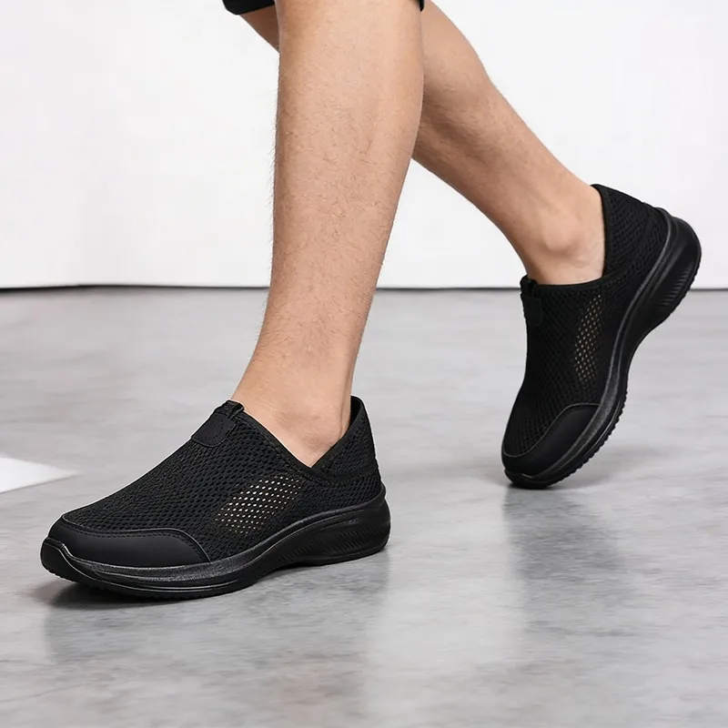

Breathable and Comfortable Men's Shoes Are Comfortable and Durable Couple Shoes One-pedal Mesh Shoes