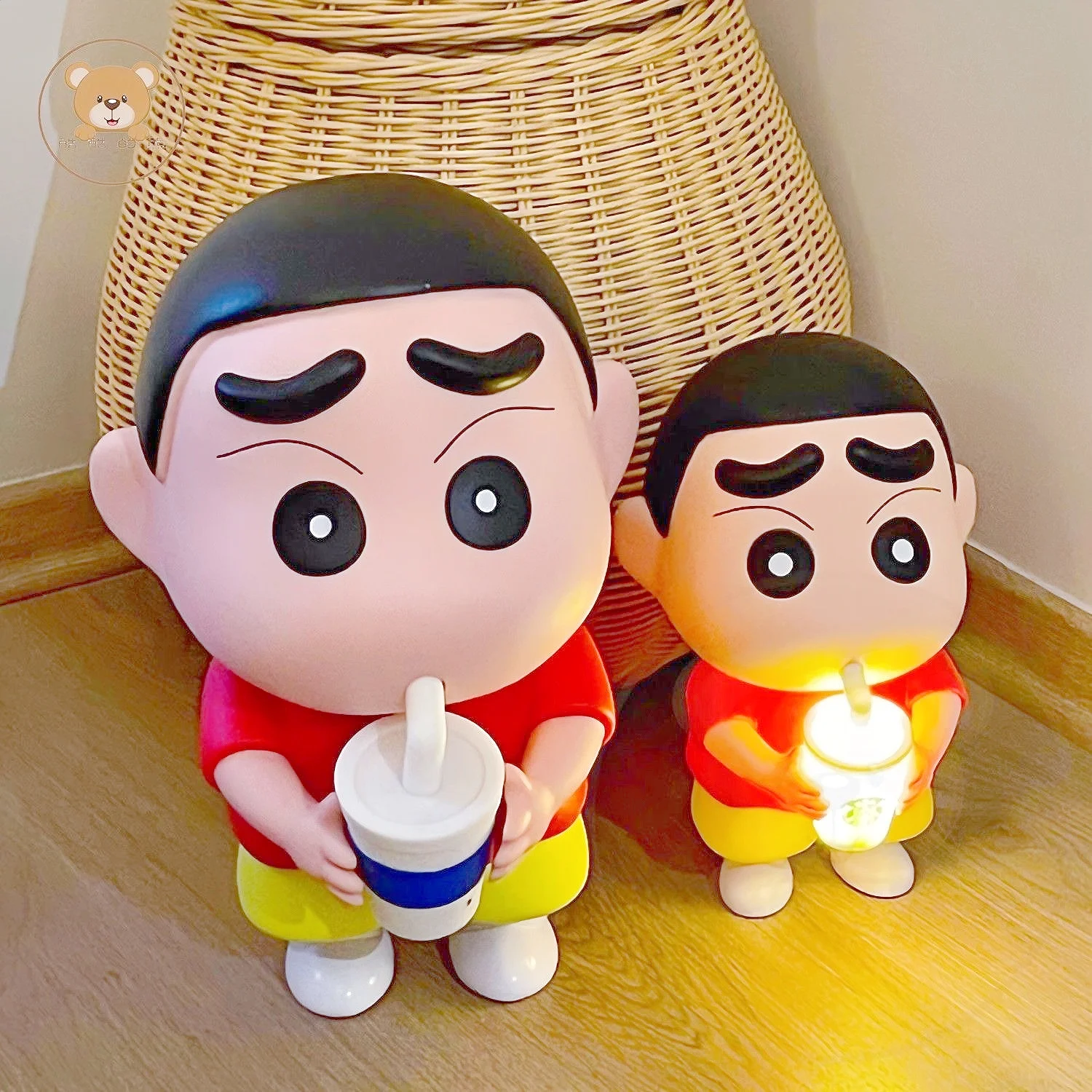 

25cm Crayon Shin-Chan Pat The Light Anime Figure Pajamas Jersey Nohara Shinnosuke Cute Vinyl Doll Cartoon Model Ornaments Gifts