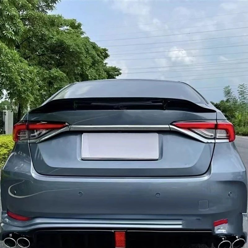 For Toyota Corolla Spoiler 2019 2020 2021 2022 R Style High Quality FRP/Carbon fibre Car Rear trunk cover wings spoiler Airfoil