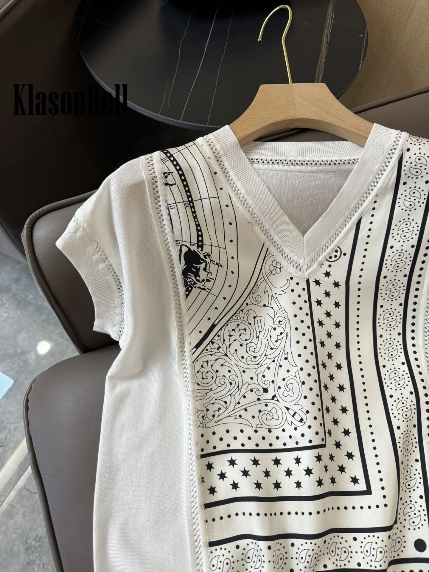 2.27 KlasonBell Women Clothes Star Geometric Silk Print Spliced Hollow Out Knitted V-Neck Fashion Comfortable T-Shirt