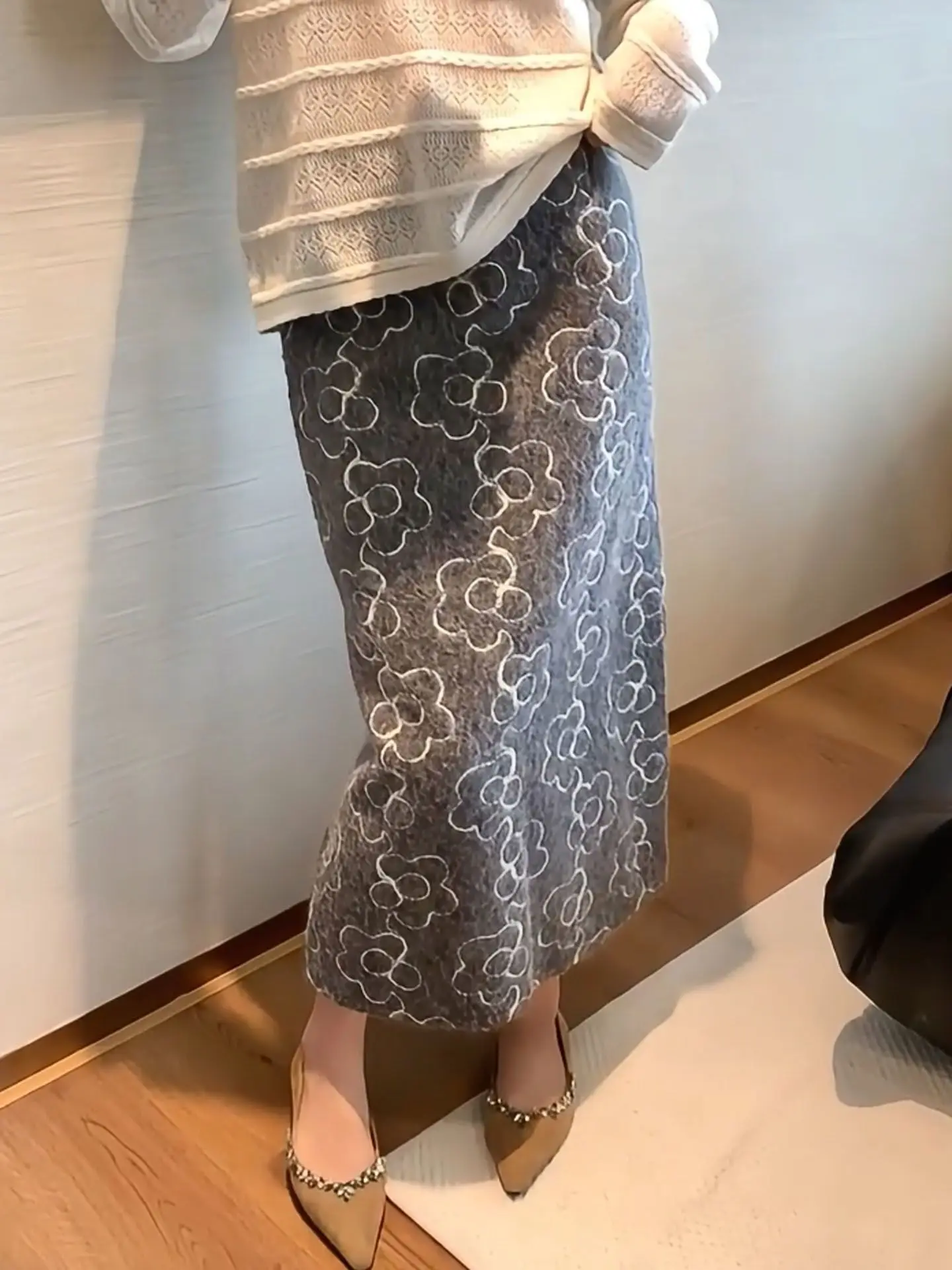 Women Elegant Printed Woolen Wrap Skirt Mid-Length Straight  Autumn Winter New High Waist Fashionable Skirt
