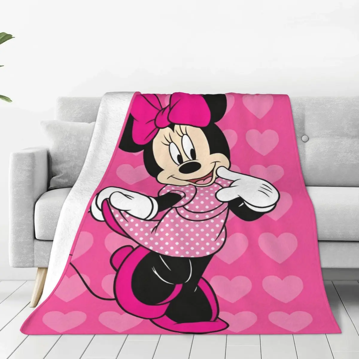 Animated Movie Mickey, Minnie Mouse Love Blanket Camping Flannel Throw Blanket For Couch Chair Warm Soft Quality Bedspread Gift