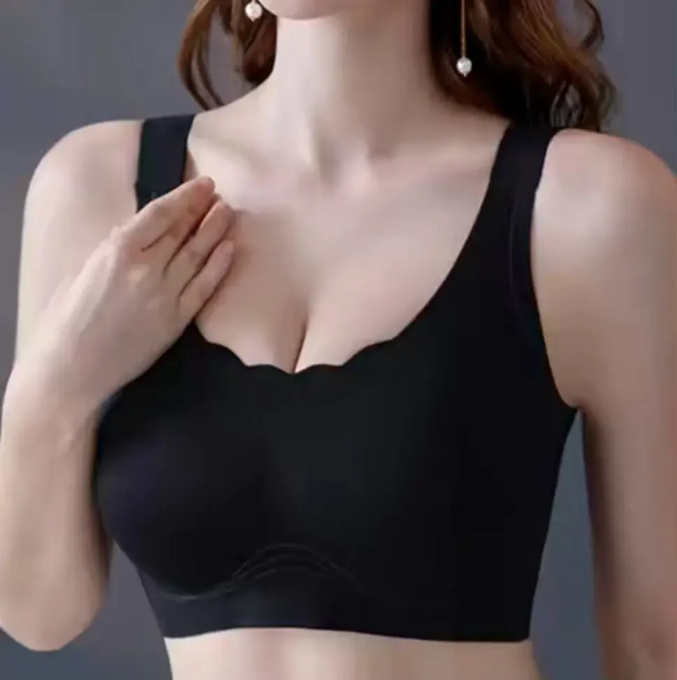 Large Size Seamless Underwear Women's Thin Style Big Breasts Small Breasts Wireless Bra Full Cups Gathered to Close Breasts Prev