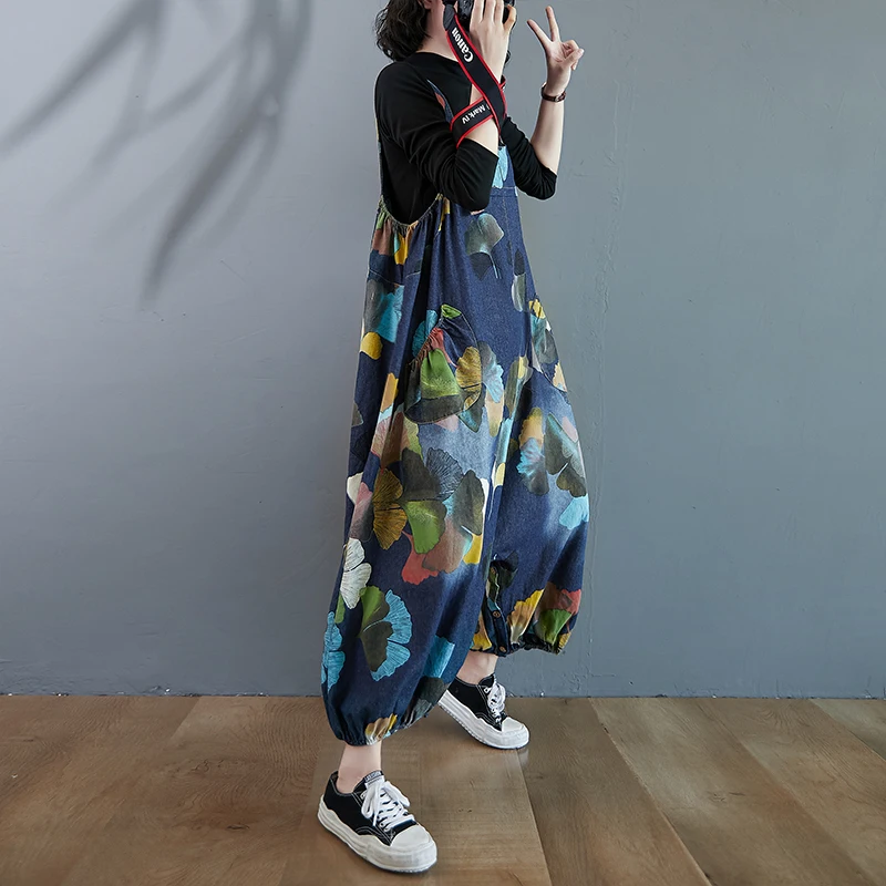 Nuovo 2025 Salopette di jeans ampia taglie forti da donna Pantaloni larghi alla moda Effetto dimagrante Vestibilità comoda Stampa floreale Pendolari Sle