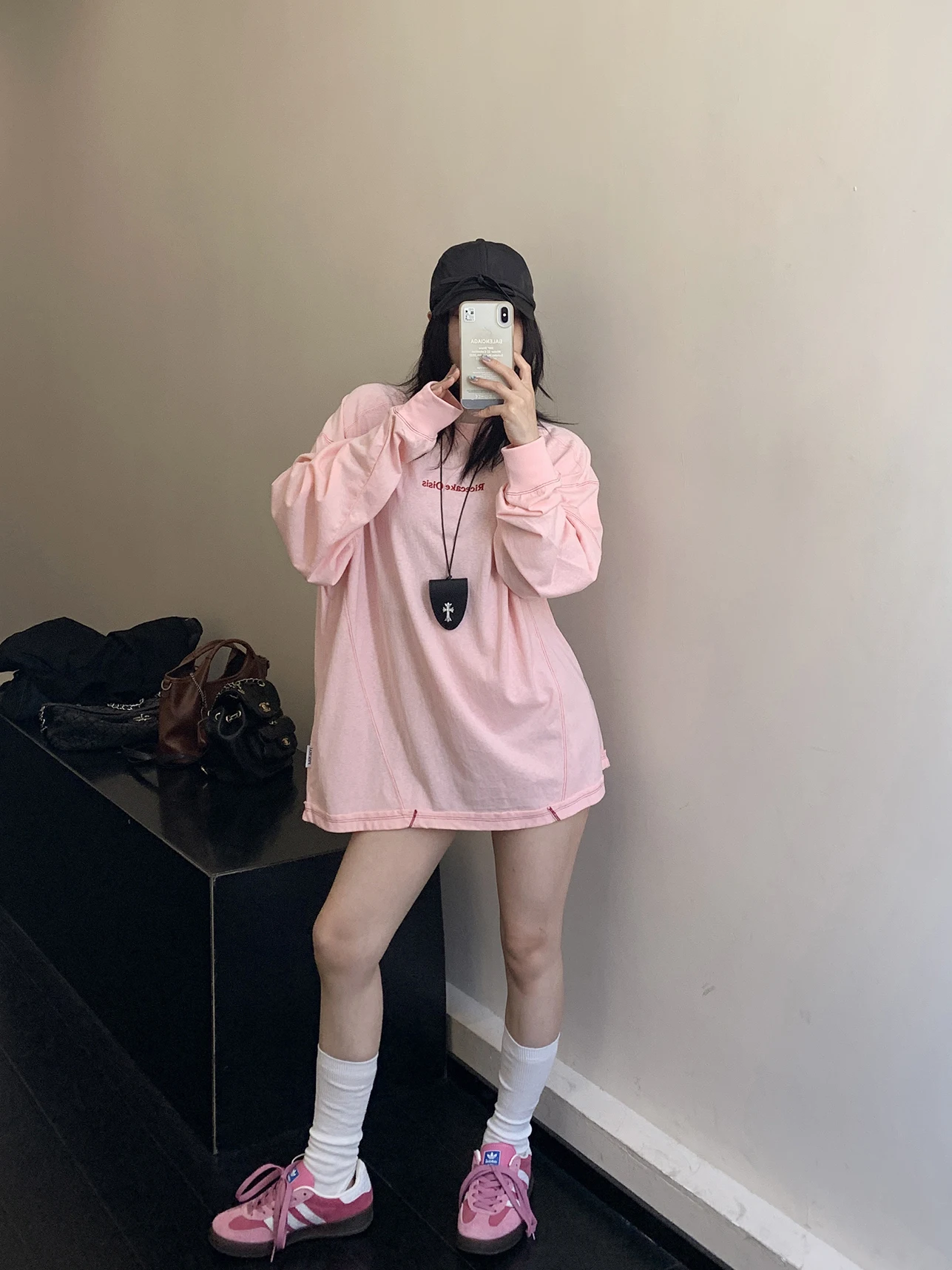 

Casual Loose Long Sve T-irt Women's Lightweight Draped Embroidery Cotton Top Trendy Autumn New Sle Oisis Brand