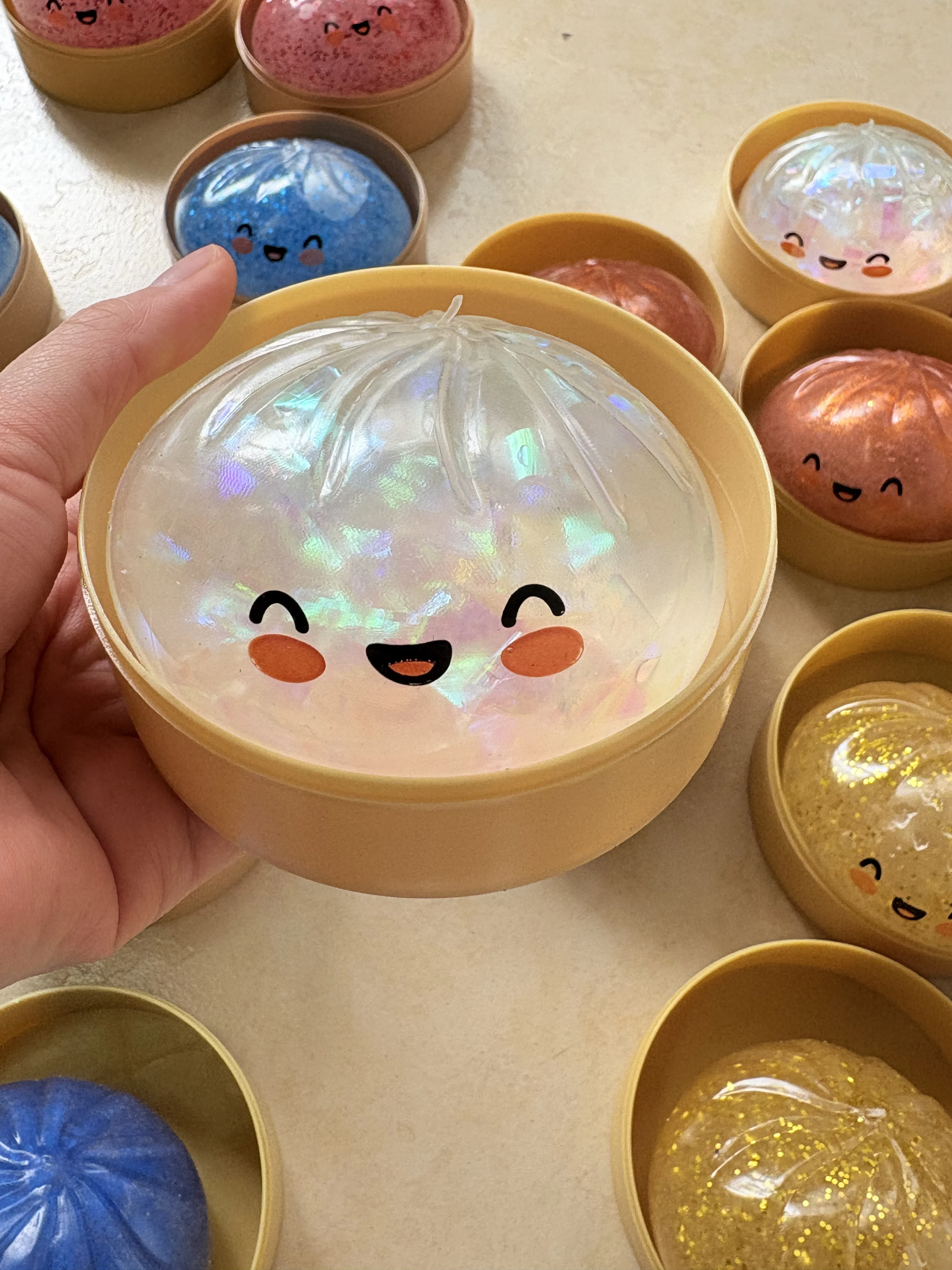 Hot Glitter Dumpling Simulatie Flash Dumpling Drukbal Langzaam rebound Zacht knijpen Decompressie Kantoordecoratie Verjaardagscadeaus - afbeelding 1