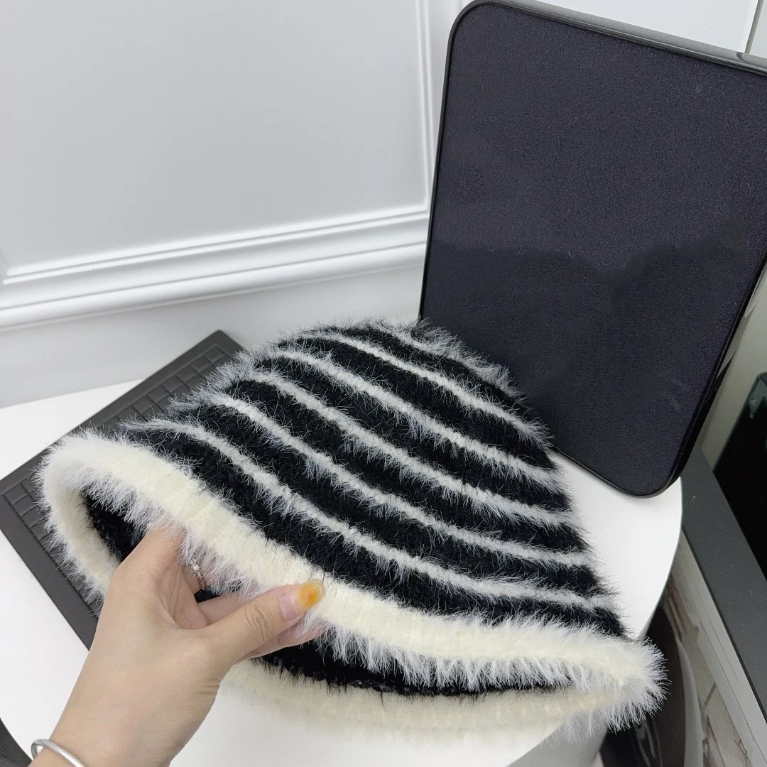 

Women's Autumn Winter Wool Stripe Cotton Hat Series Comfortable Cotton Super Warm Stripe Timely Wearing Unique A Must-have Gift