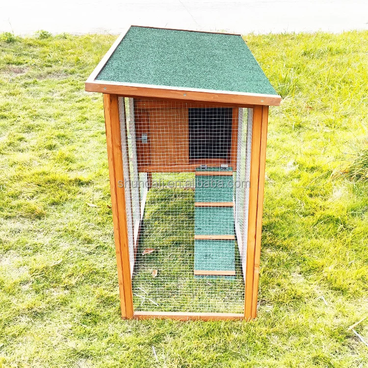 SDC004 Eco-Friendly Modern Style Breathable Wooden Pet House Chicken Coop For Hens Printed Pattern For Backyard Farm Use