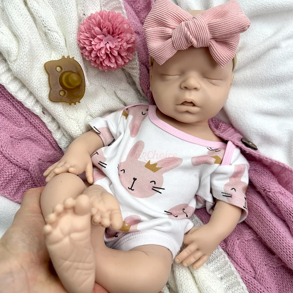 

45cm Handcrafted Details Silicone Reborn Baby Girl Can Use Pacifiers Newborn Doll Anatomically Correct for Collector Artist