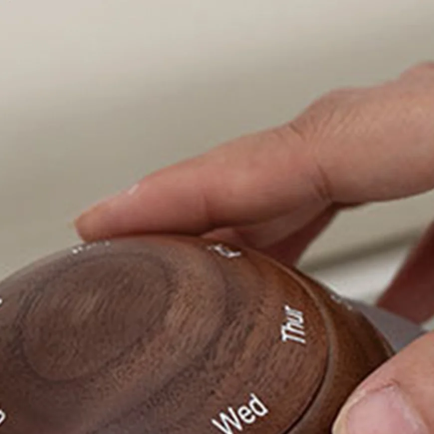 

Деревянный вращающийся орнамент для календаря с землей, съемный вечный календарь, украшение для земли, деревянный вращающийся календарь обратного отсчета, декор для стола