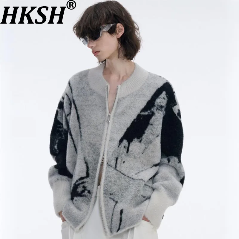 

HKSH 2025 Spring Autumn New Men Tide High Street Zipper Knitted Sweater Print Cardigan Chic Ins Y2K Elegant O-neck Women HK11060
