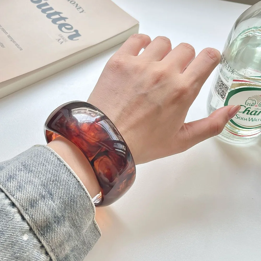 Smudging Design Acrylic Bangle Shiny Resin Material Transparent Hand Ring Transparent Irregular Bangle Jewelry Accessories