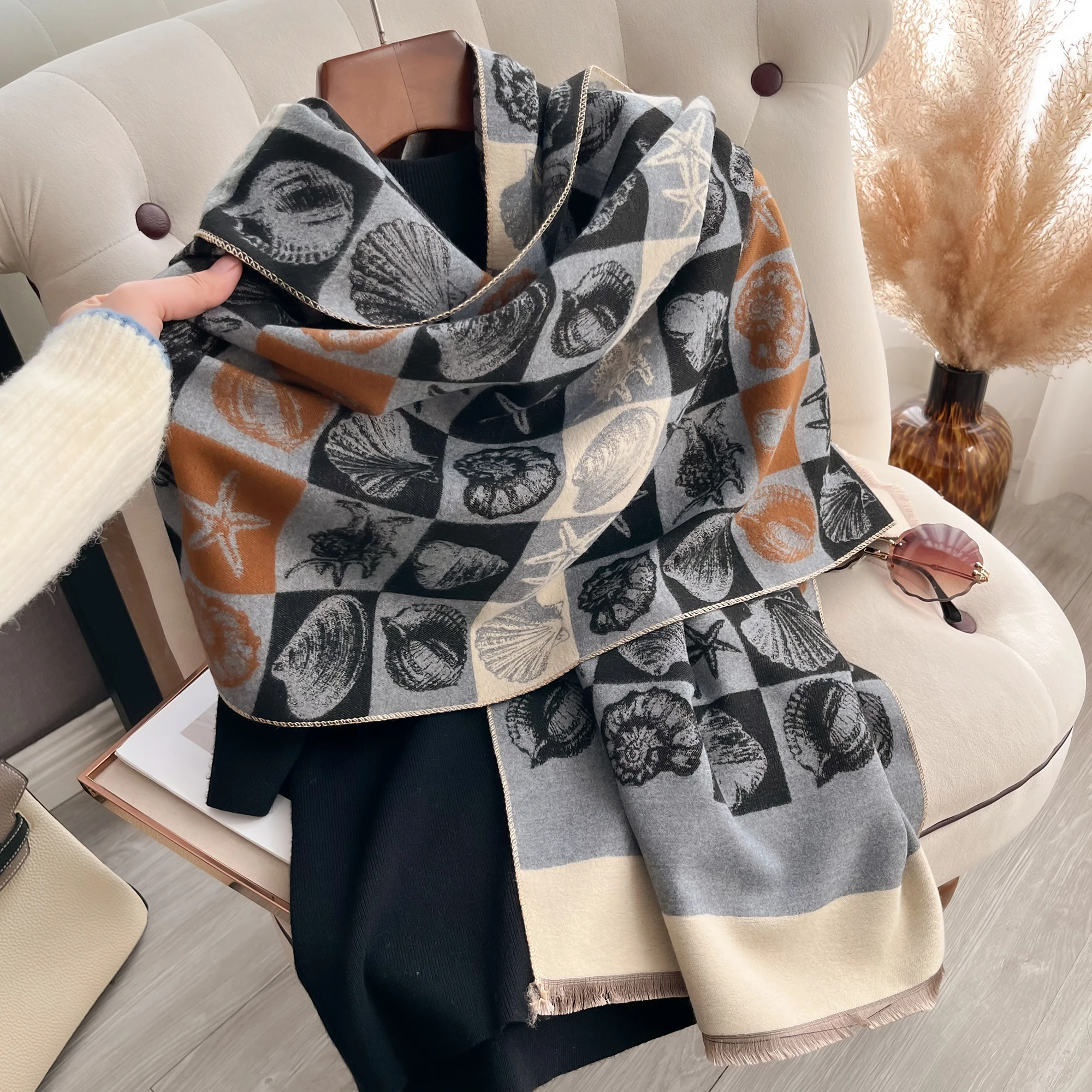 2024 New Pamwallymensa Women\'s Scarf Winter Luxury Brand Tippet Scarves for Ladies Plaid Shawls Warm British Style Thicken Man