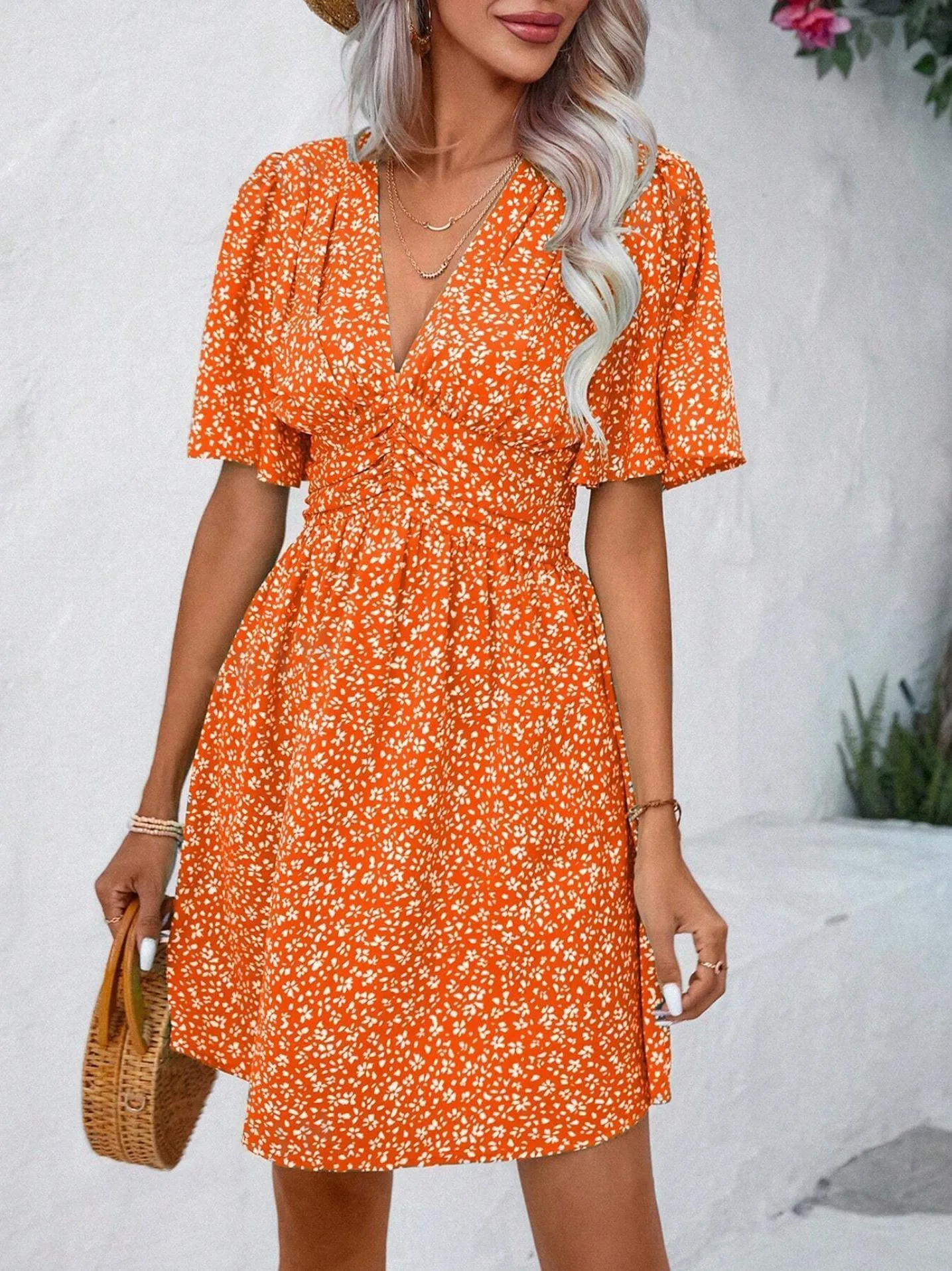 Abito da donna con stampa floreale con scollo a V profondo e maniche svolazzanti, elastico in vita smock, maxi abito da spiaggia estivo, boho holiday lady