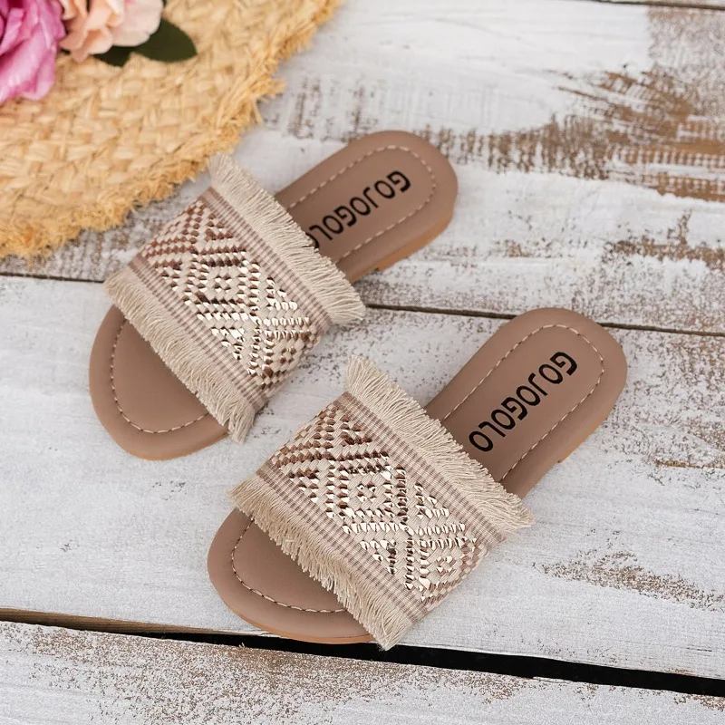 

Summer 2025 New Children Slippers Girls Ethnic Style Sandals Student Casual Shoes Comfortable Breathable Slip-On Footwear