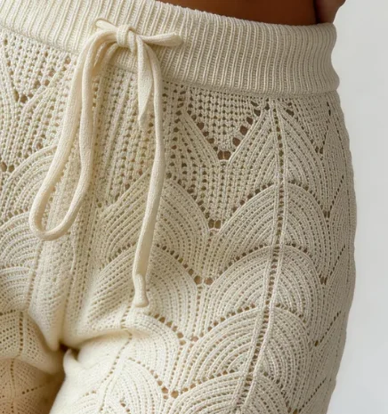 Shorts Punto Calados Mujer Talla Grande Cordón - usage example