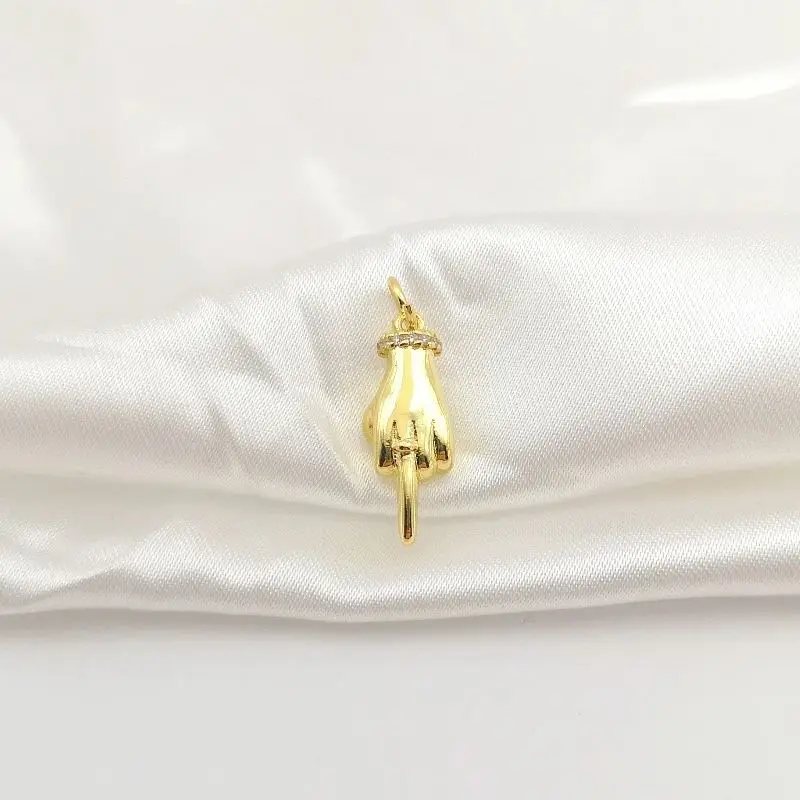 Colgante con forma de mano de dedo medio de color dorado, Mano Figa, dijes de mano para collares, pulseras, pendientes, circonita azabache, gesto de mano, accesorios para hacer joyas, regalos para hombres y mujeres