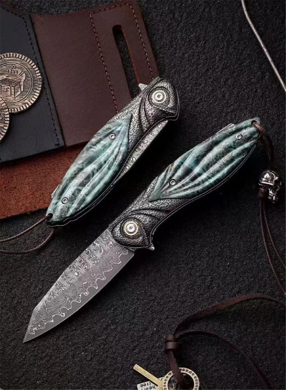 Damascus Steel Pocket Folding Knife Wooden Handle Bearing Camping Outdoor Fishing Hunting Knife EDC Hiking Defense Tool