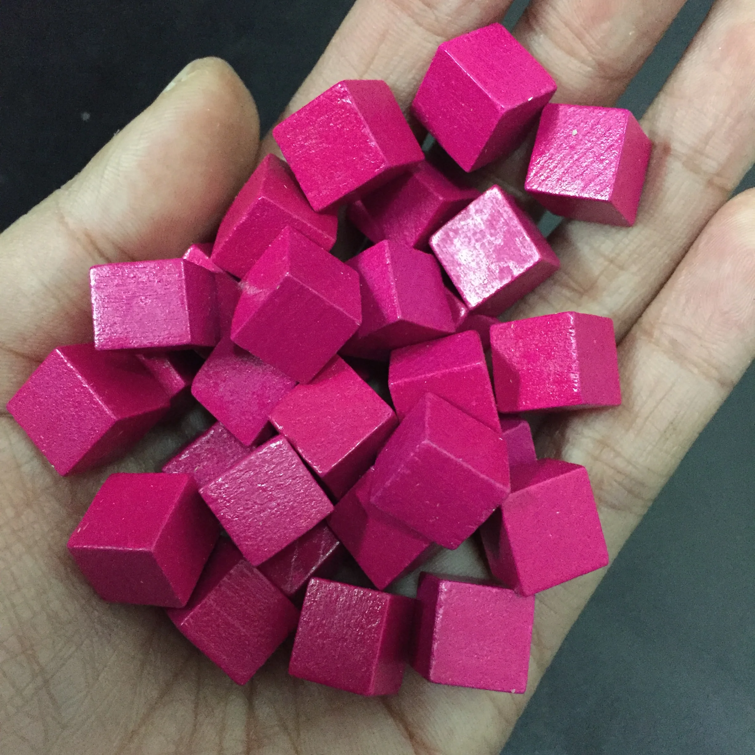 100Pcs/lots 14colors 10mm Cube Wood Cubes Colorful Dice Chess Pieces Right Angle For Token Puzzle Board Games Early Education