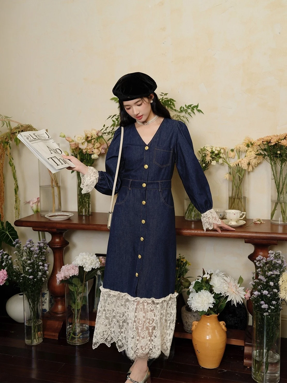 

A-Line Blue Denim Dr with Lace Splicing And V-Ne Design for Women Autumn Winter Long Dr French Sle l Waist