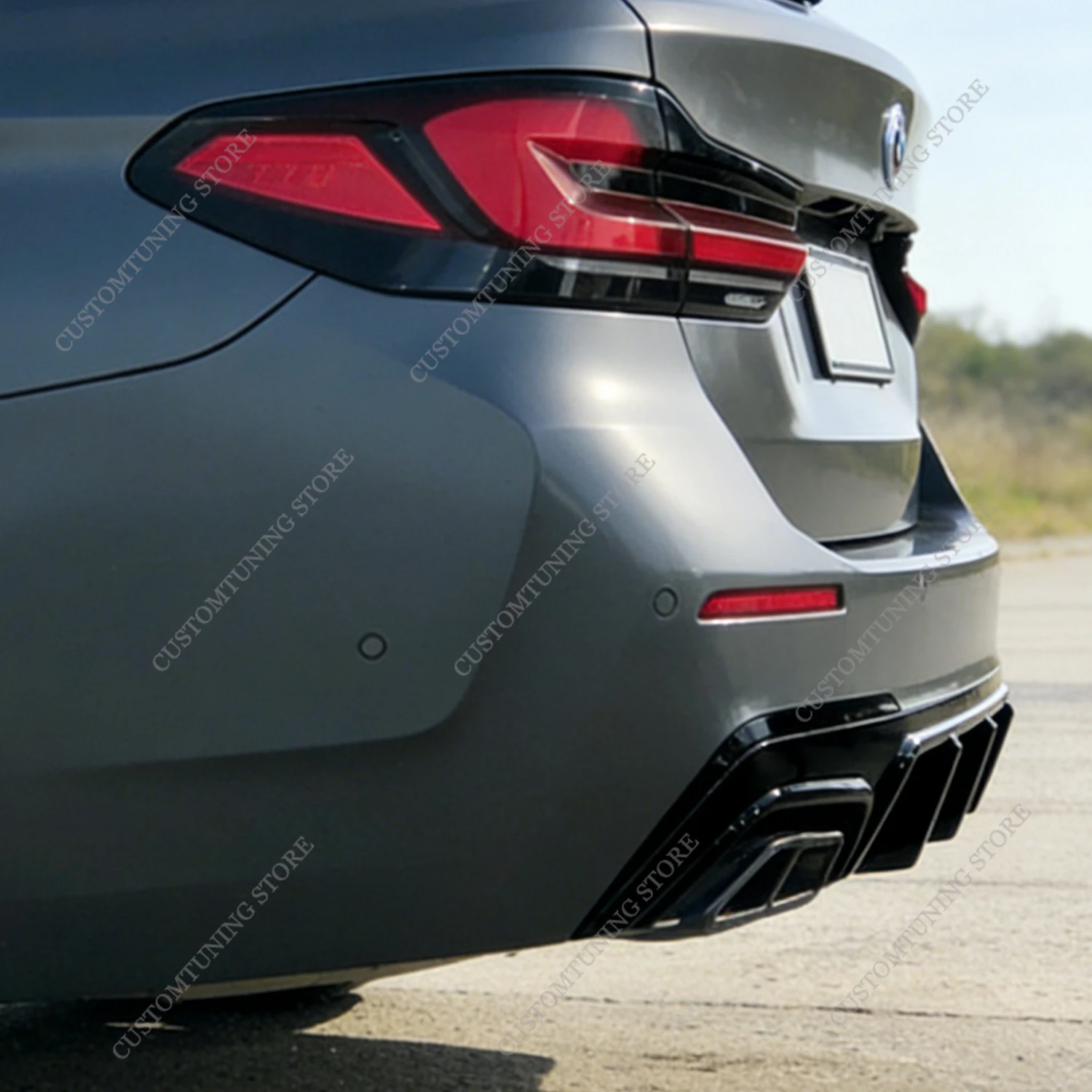 

Gloss Black MP/F1 Style Rear Bumper Diffuser Valance Lip For Bmw 5 Series G30 G31 Luxury Line 2021-2023 Facelift Tuning