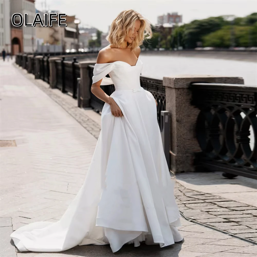 Elegant Off-Shoulder A-Line Bridal Wedding Dress Satin Ruched For Women Zipper Back Sweep Train Customized robe de mariée