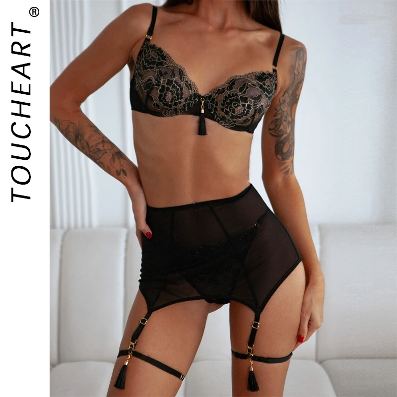 

Toucheart Sexy Lingerie Suit for Women Tassel Pendant Patchwork Mesh See-through Gold Silk Embroidered Women's Lingerie Set New