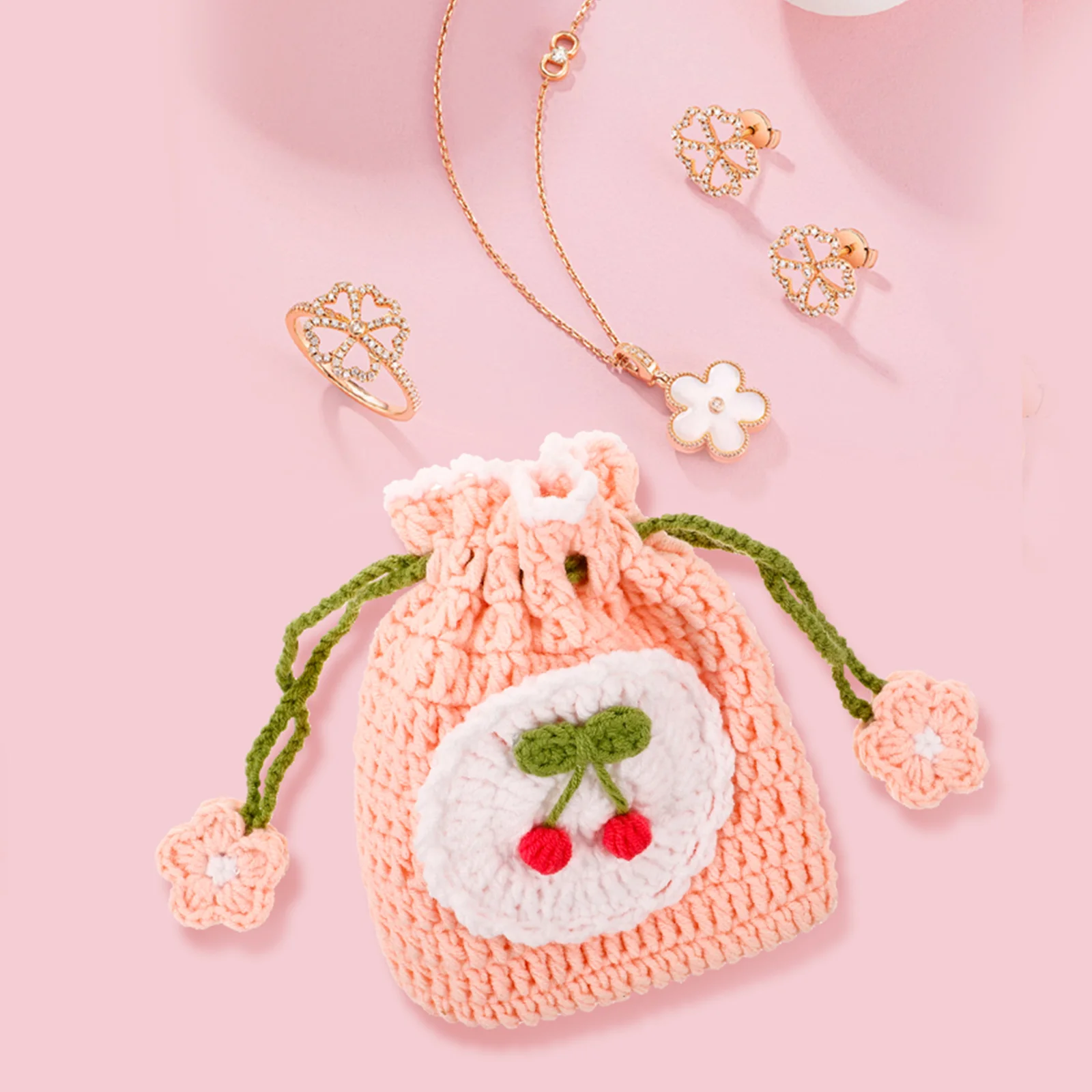 

Handmade Woven Purse Drawstring Crochet Bag for Girls Multifunctional Coin Pouch Secure Small Bag for Phone Mirror Lip Gloss