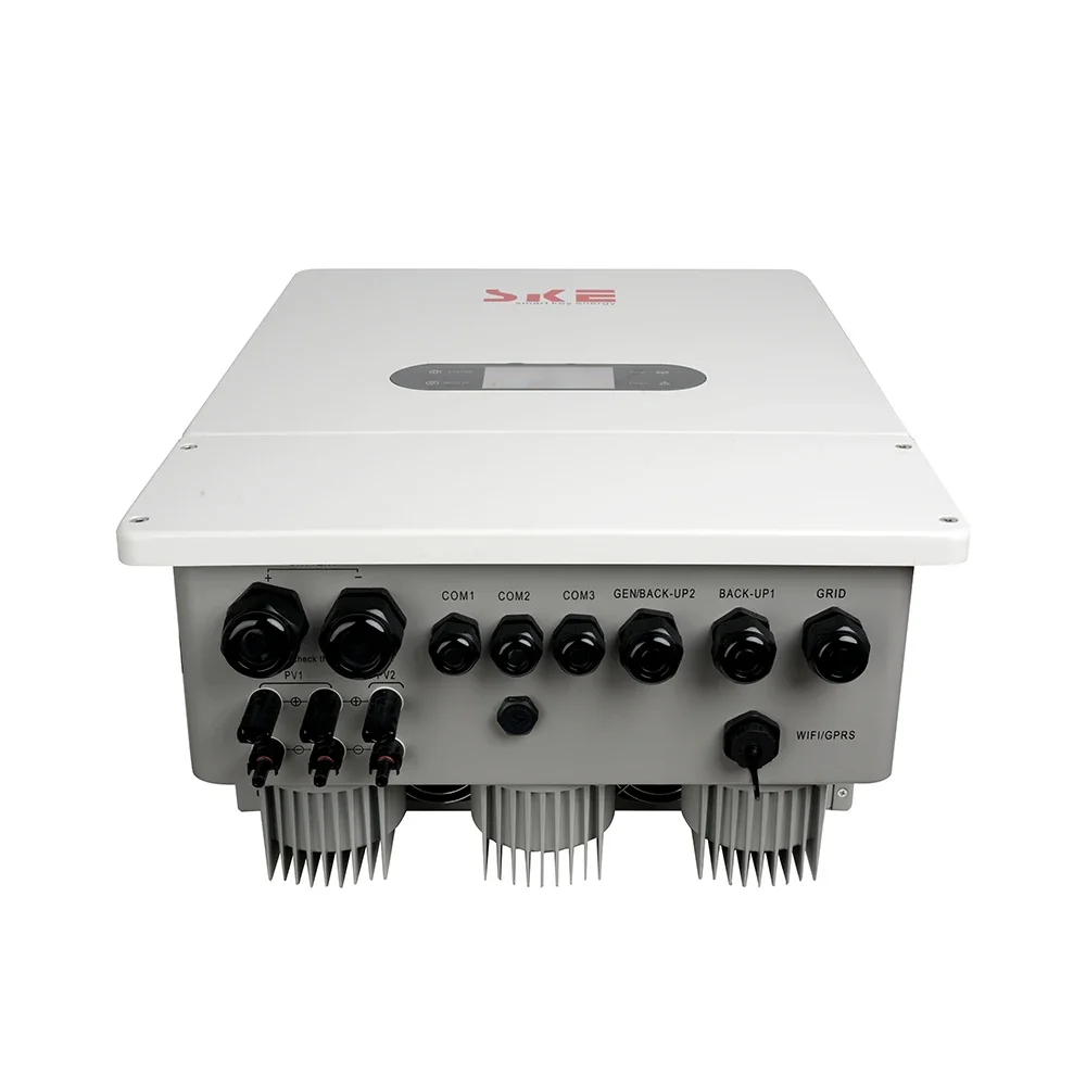 SKE 3-Phase Hybrid Inverter IP65 IP66 48V Pure Sine Wave عاكس الطاقة للمنزل OnGrid النظام الشمسي البطارية متوافق