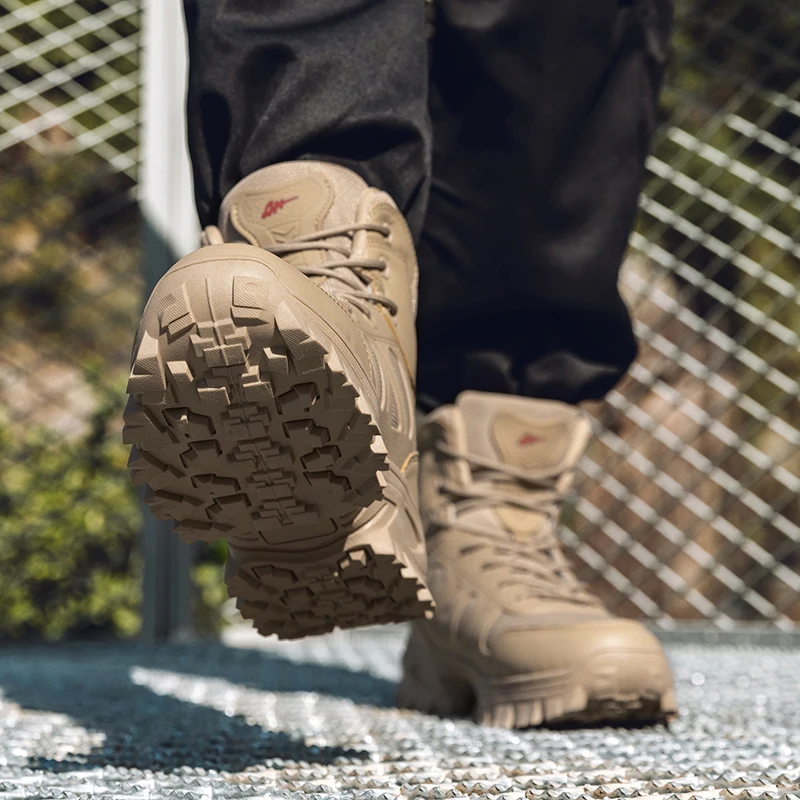 2025 جديد رجل أحذية طويلة خفيفة تنفس قماش شبكي التكتيكية ربيع الخريف في الهواء الطلق حذاء للسير مسافات طويلة الجيش مروحة التدريب القتالي