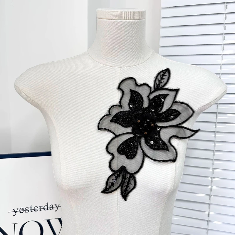 Black and white handmade bead 3D flower glitter bead chest flower wedding dress dress DIY accessories