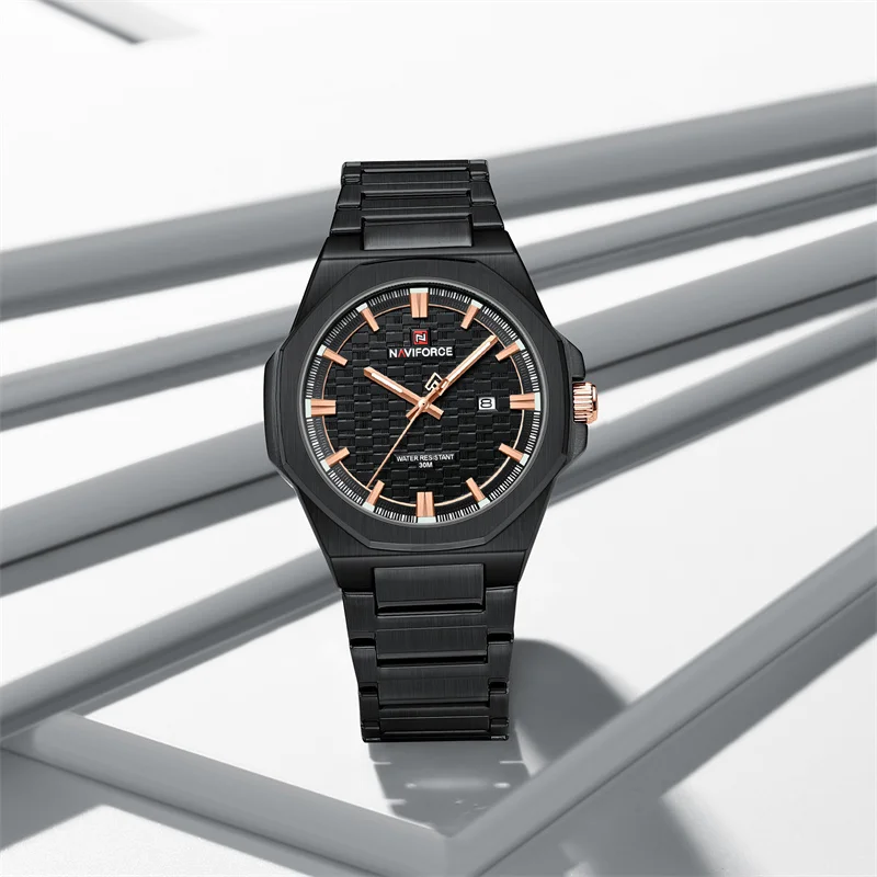 Top Brand NAVIFORCE Orologi da uomo di moda 3ATM Orologio sportivo al quarzo impermeabile per uomo Orologi da polso originali di lusso 2025