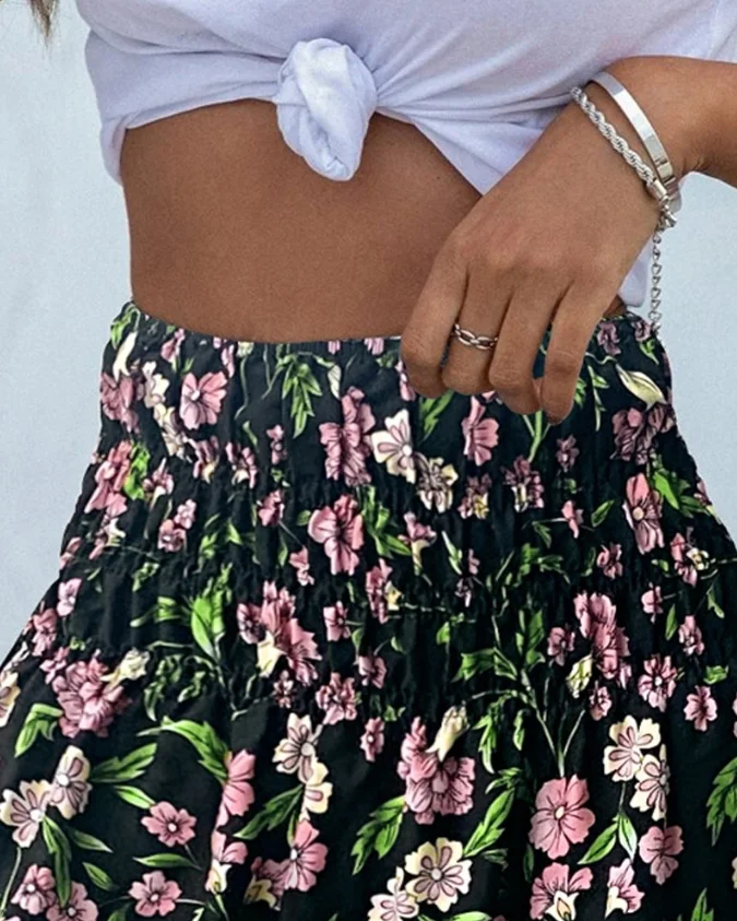 Flower Print High Waisted Elastic Shirt Shorts, Casual Trumpet Shaped Vacation Shorts, Women's Summer High Waisted Shorts