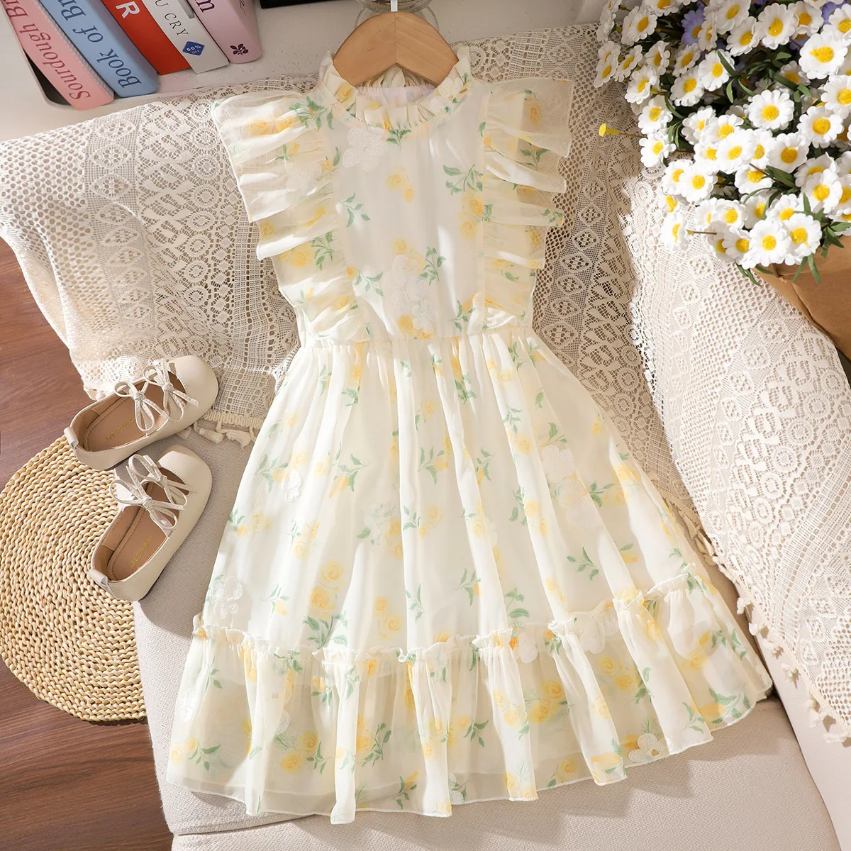 

Новинка лета 2026: Детское шифоновое платье с цветочным принтом, воротником-стойкой и оборками, милое платье принцессы для девочек 4-7 лет