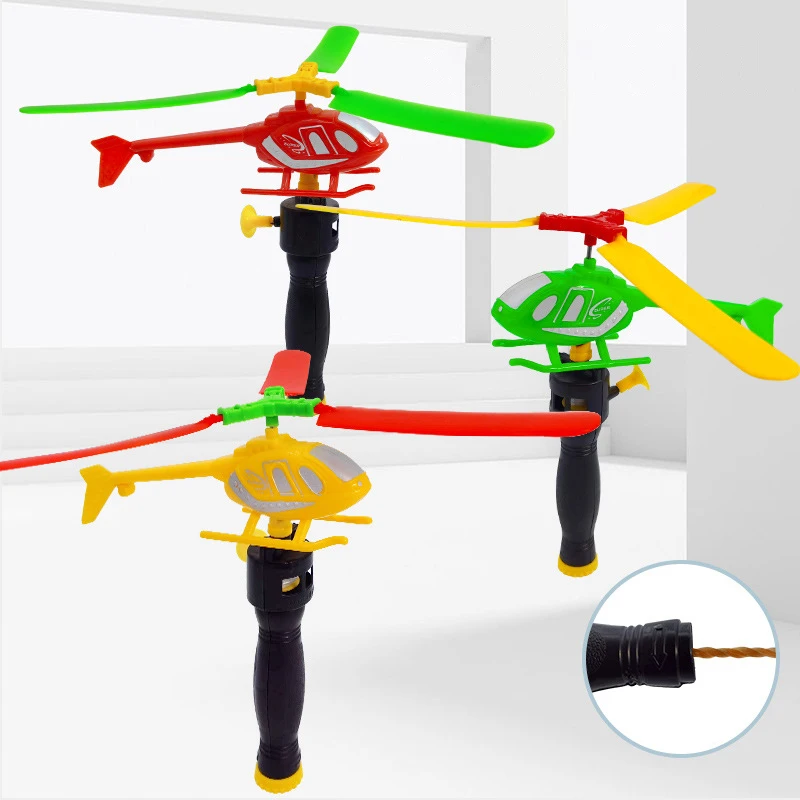 Helicóptero con mango de juego al aire libre clásico, juguete de línea de tracción, despegue, avión pequeño, juguetes educativos interactivos, regalo para niños, 1pc