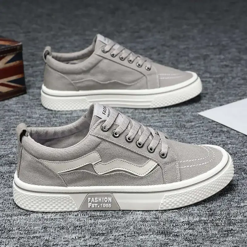 أحذية مريحة للنساء ماركة غير رسمية أحذية رياضية نسائية فاخرة رياضية جديدة للركض غير عادية 2025 جرام Tenni Funky Pretty