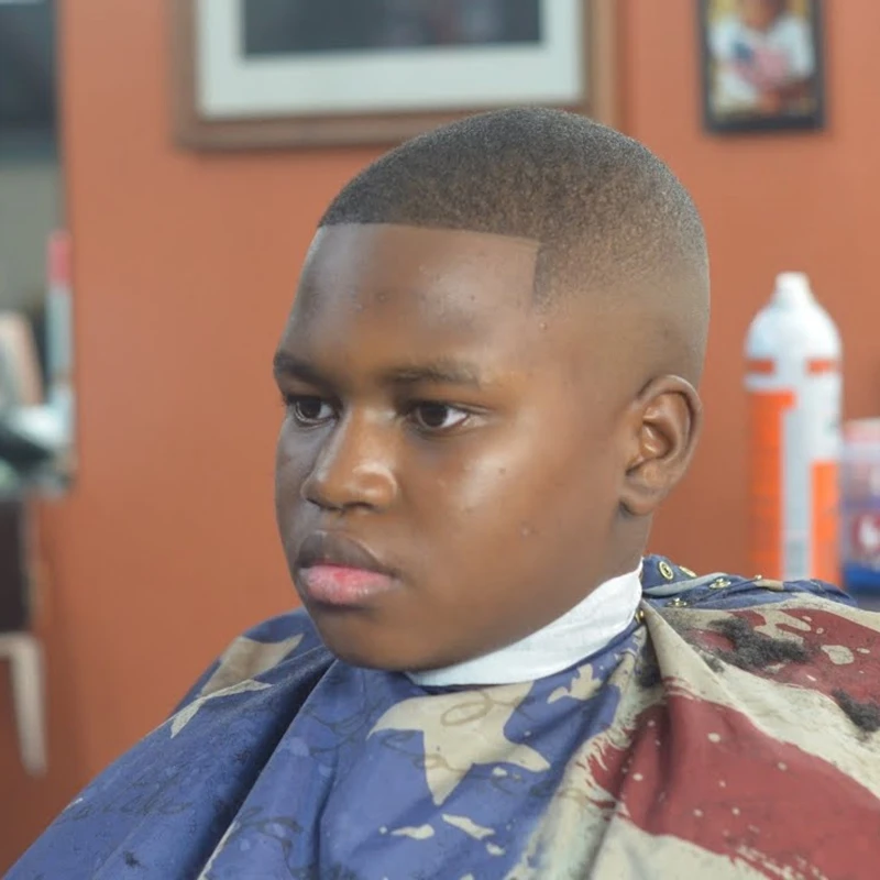 Kemei 2604 Adjustable Electric Hair Clipper Rechargeable Hair Trimmer Powerful Barber Cordless For Men Haircut Machine Lithium