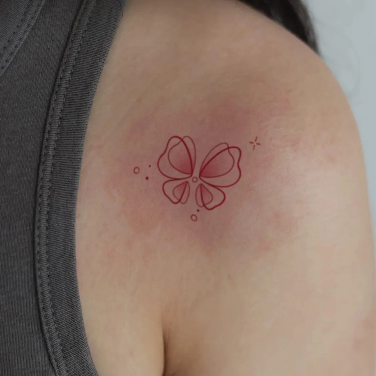 

Red Line Butterfly Tattoo Sticker Minimalist Temporary Tattoo for Women Shoulder Collar Bone Waterproof Long Lasting Fak