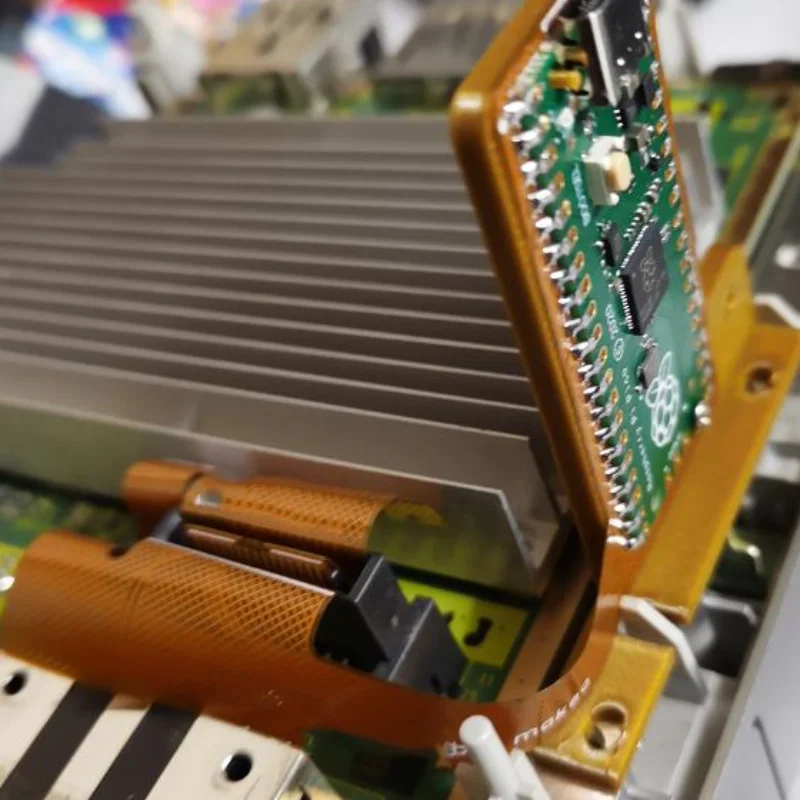 

MOD PicoLoader без пайки для консоли GameCube DOL-001/DOL-101 с RP2040, NGC Swiss Picoboot, Flippydrive