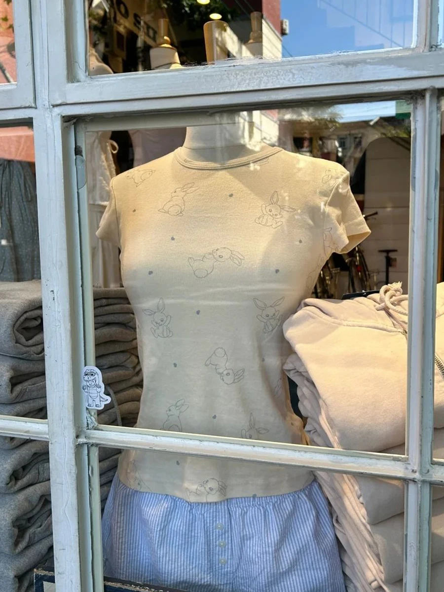 

Женская хлопковая Футболка с круглым вырезом, коротким рукавом и кроликом