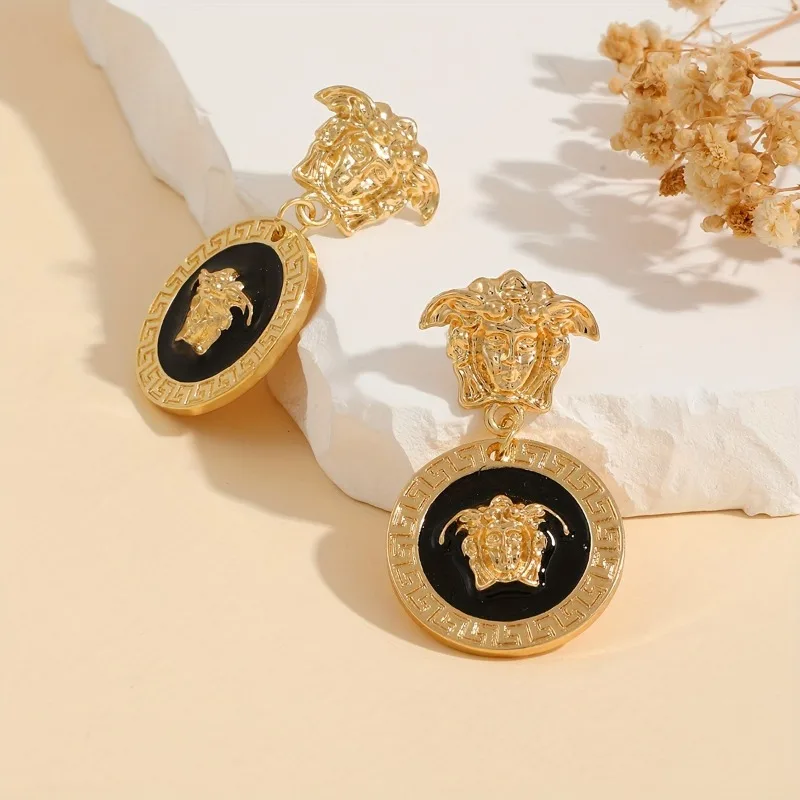 Gold Fashion Personalized Women\'s Middle Ages Earrings Hair Retro Earrings High Grade Black Exaggerated Earrings