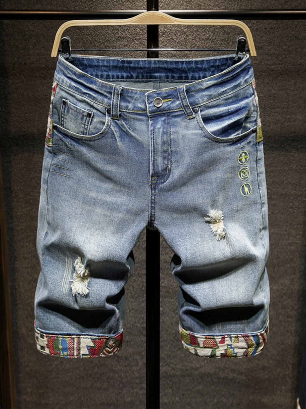 

Модные мужские рваные джинсовые шорты с вышивкой, высококачественные брюки-бермуды, облегающие брюки с зауженными штанинами, повседневные хлопковые стрейч-брюки