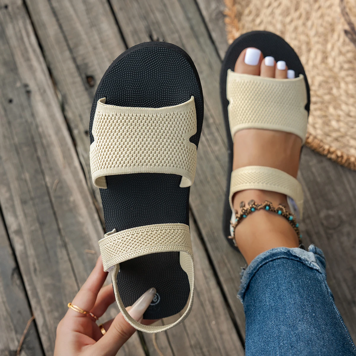 2025 Women Luxury Sandals New Summer Soft Slip Designer Sandals Shoes for Women Sandals Ladies Outdoor Casual Beach Shoes